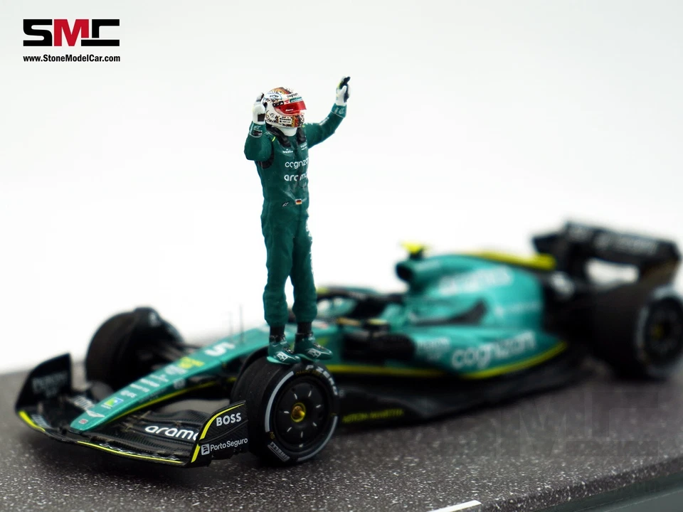 Aston Martin F1 AMR22 Sebastian Vettel Abu Dhabi 2022 Last Run 1:43 Spark Figure - Image 4 of 4