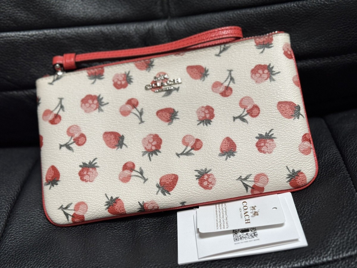 最終値下げ！売れなきゃタンスの肥やしに（笑）COACH 迷彩ボディバッグ 美品！ 最終値下げ！売れなきゃタンスの肥やしに（笑）COACH 迷彩ボディバッグ