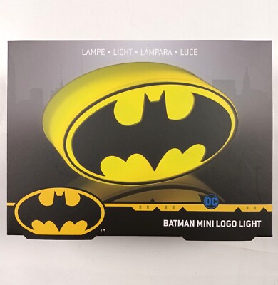 BATMAN MINI LOGO LIGHT. PALADONE DC. NEW IN BOX