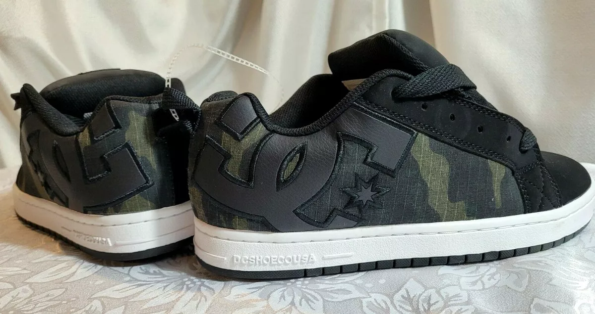 DC Shoes Court Graffik SE Skateboarding Sneakers Black Military