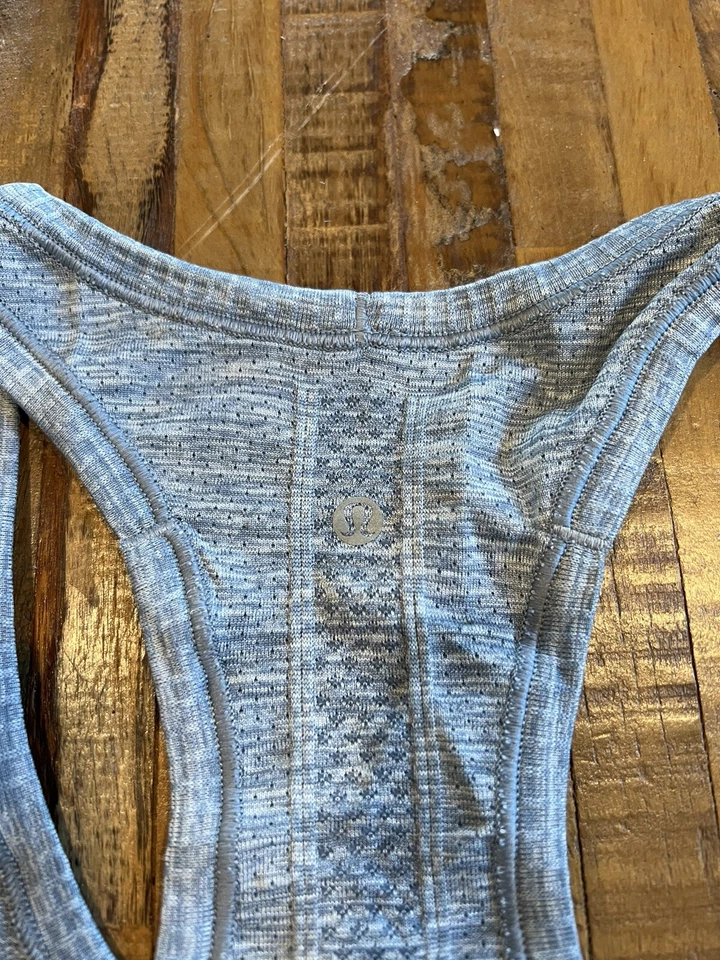 LULULEMON Swiftly Tech Racerback Heathered Blue Denim Size 10 Pre-Owned - Image 3 of 4