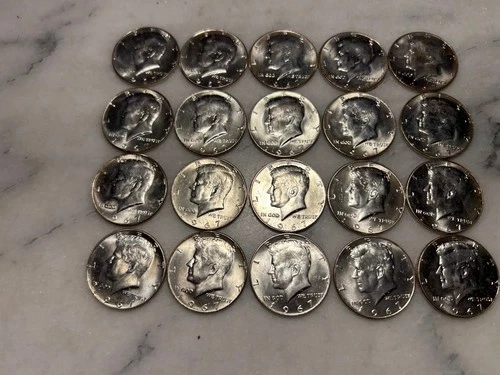 20 Kennedy 1967 Half Dollars 40% Silver Very Good Condition # 16