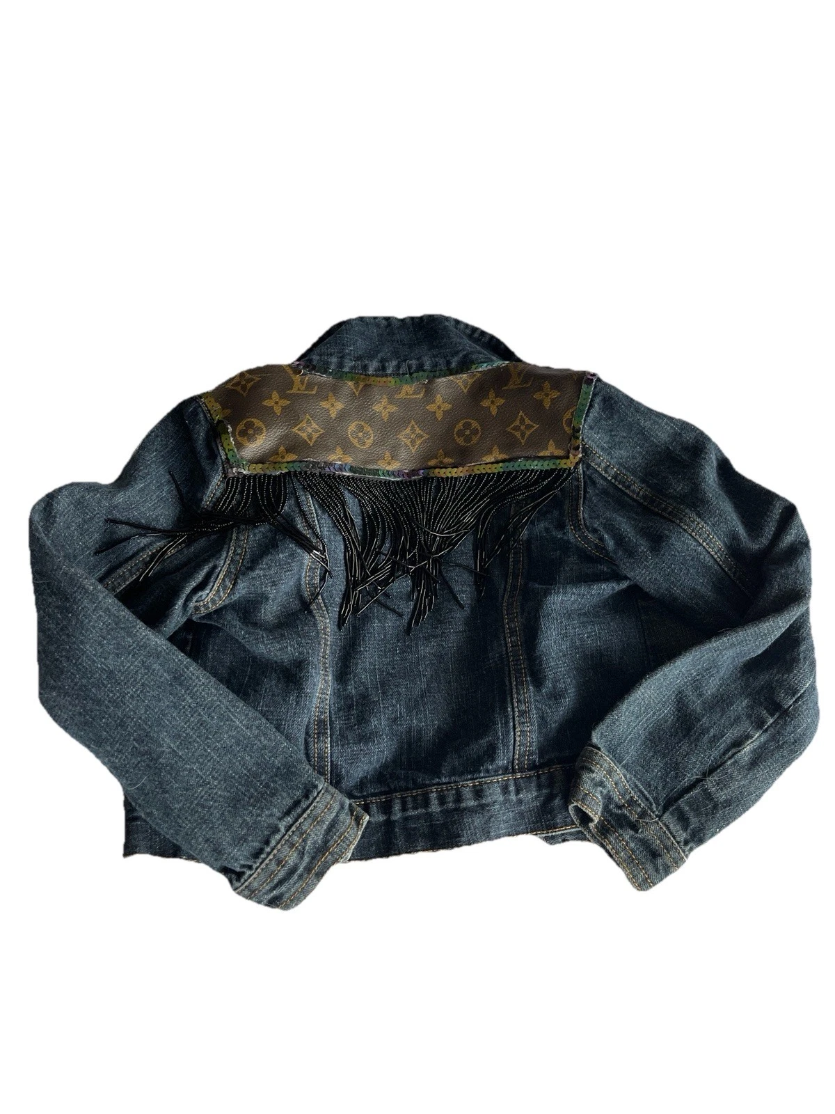 LOUIS VUITTON（LV） Giacca denim personalizzata Louis Vuitton impreziosita con frange di perline bambino 6 L