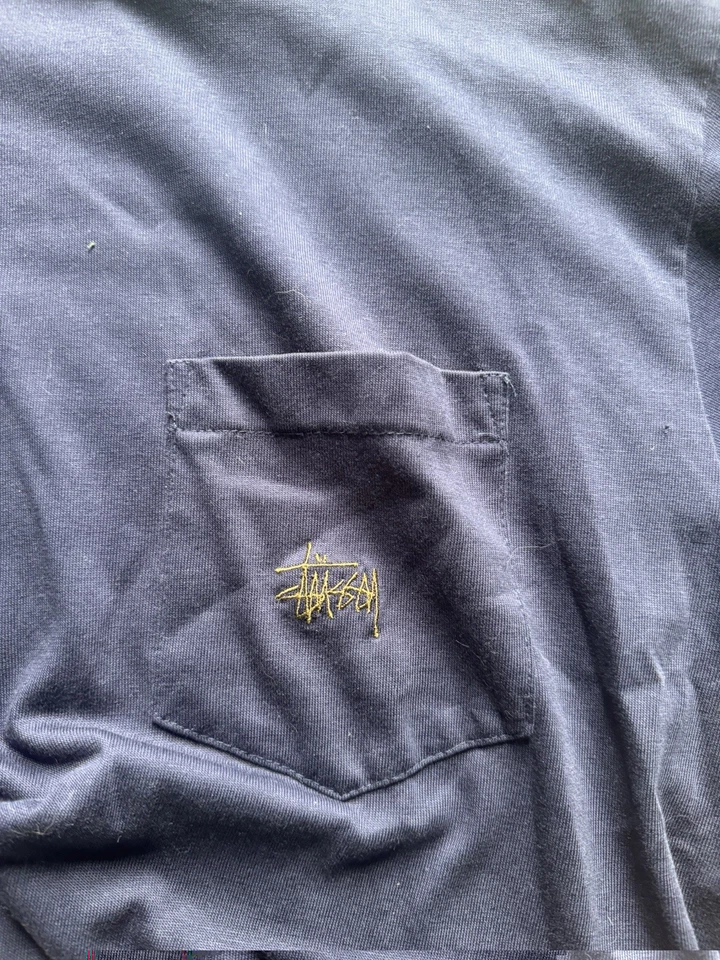 1990s vtg STUSSY SINGLE STITCH LOGO EMBROIDERED LONG SLEEVE POCKET TEE M USA - Image 4 of 4