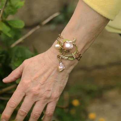 Pulsera Arte Nuevo Ajustable Hoja Verde Perla Barroco Rosa Vintage Estilo QD12 - Imagen 1 de 4