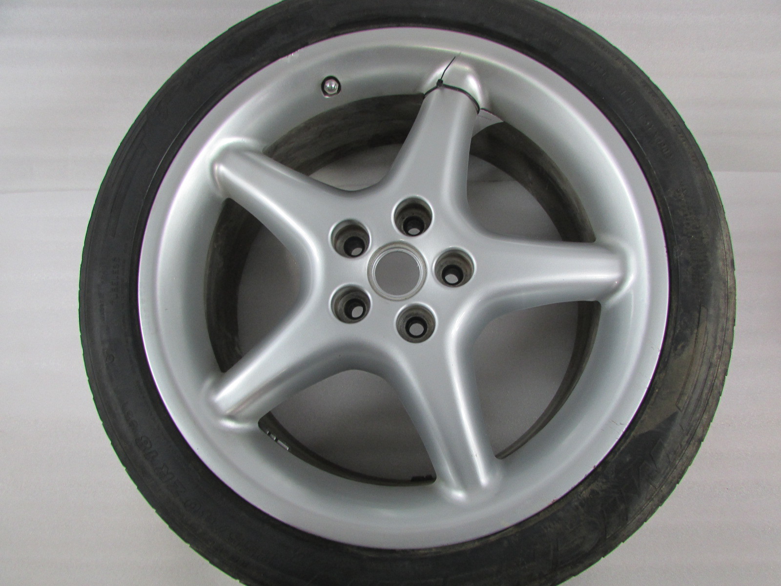 Ferrari 550, Front 5 Spoke Wheel/Rim, Used, P/N 179378