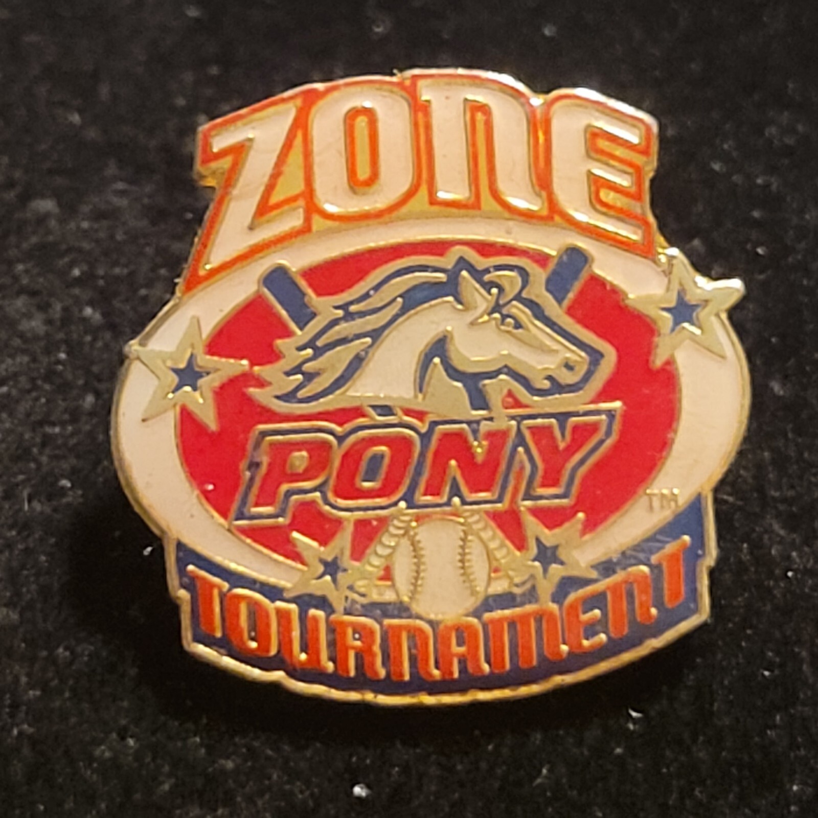 Spilla cappello bavero PONY Proteggi le nostre nazioni zona giovanile torneo souvenir evento