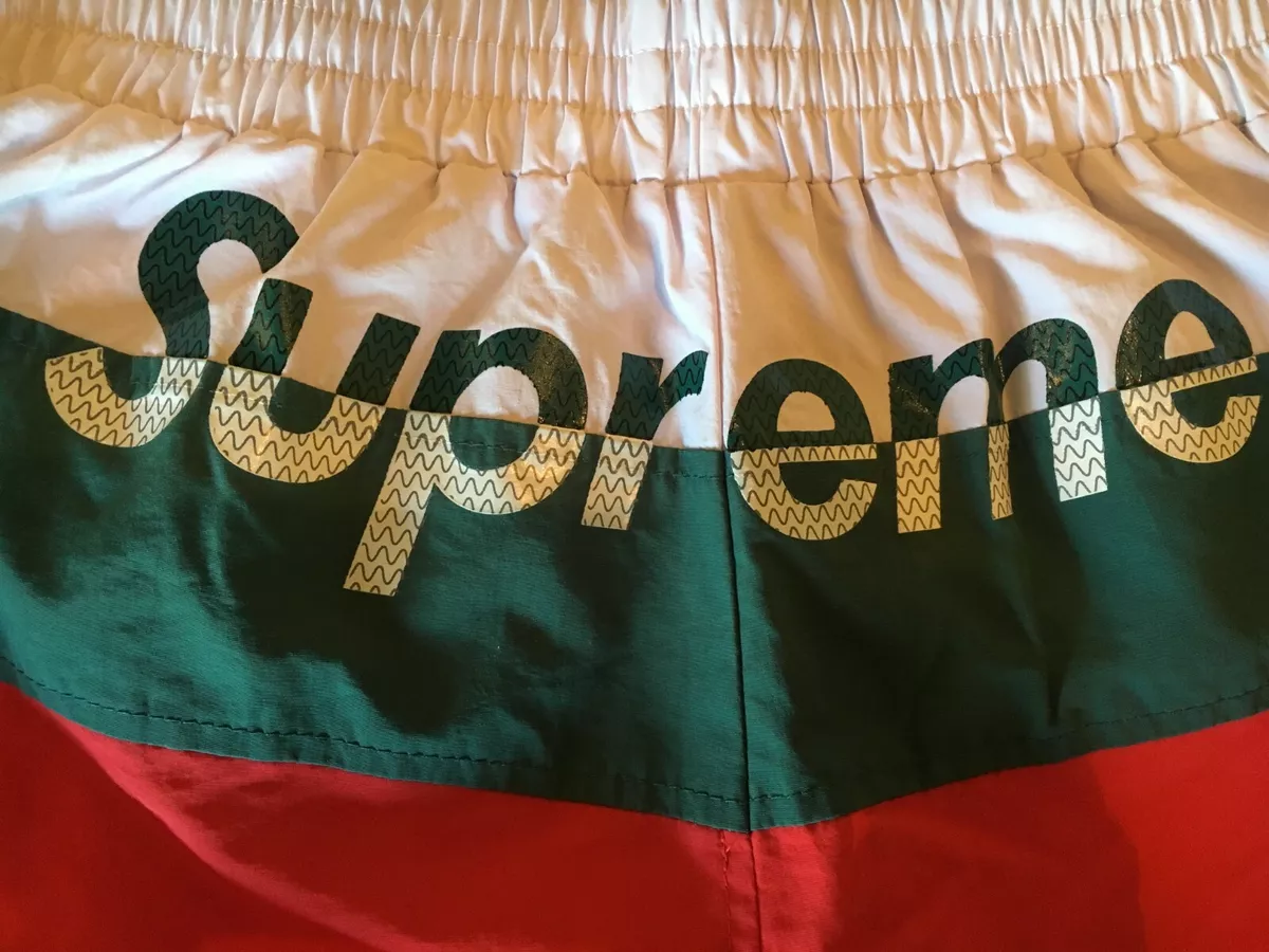 最新モデルが入荷 名作 Supreme Split Logo Water Short | www.butiuae.com