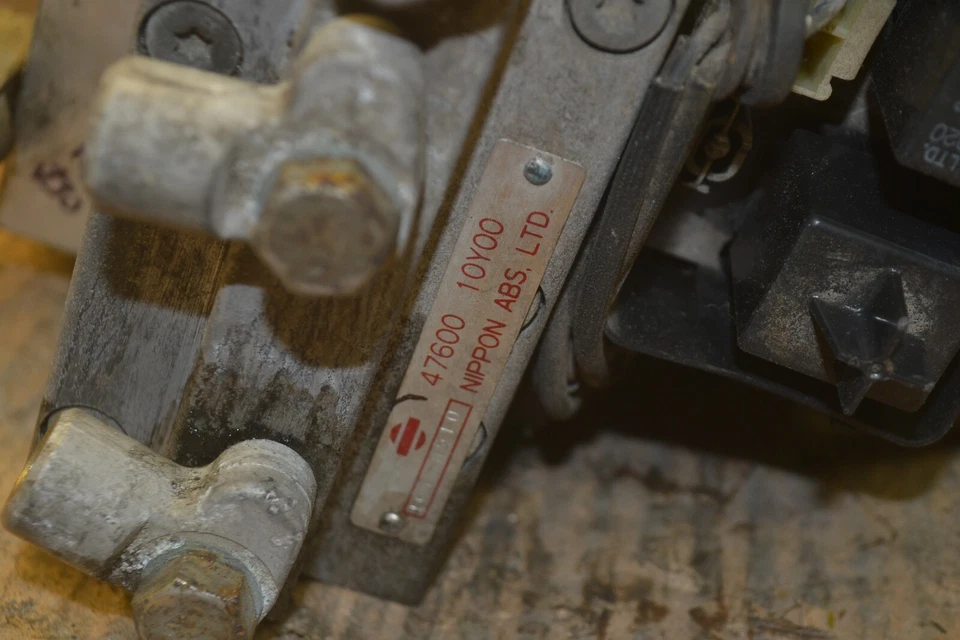 Módulo de control de bomba ABS 93-97 Infiniti J30 OEM 4760010Y00 436-9A6 Foto 2 de 4