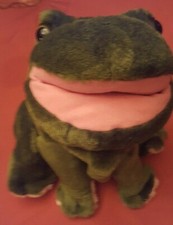 plush frog puppet