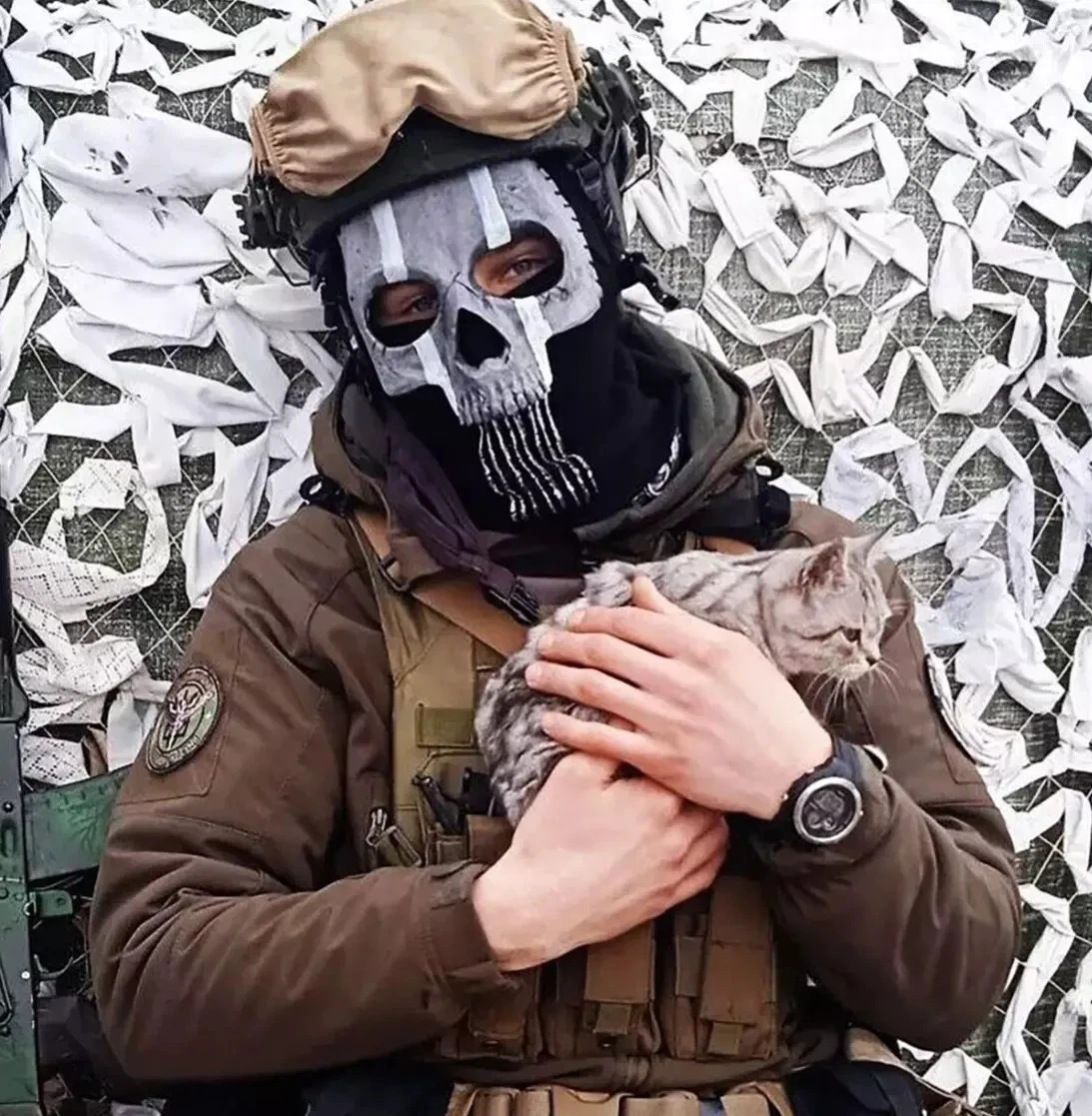 Military tactical balaclava mask with Ghost Ghost skull from the Call of Duty
Opens in a new window