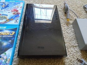 HUGE Nintendo Wii U Console & GamePad bundle WUP-101 (02), 9 Games, 2 DL games,