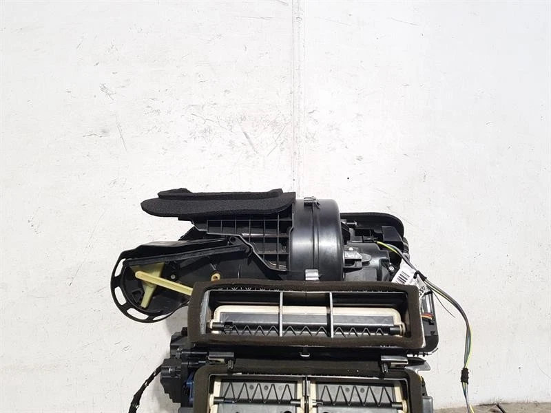 2006-2015 L359 LAND ROVER FREELANDER HEATER BLOWER MOTOR + RESISTOR & WIRE - Image 2 of 4