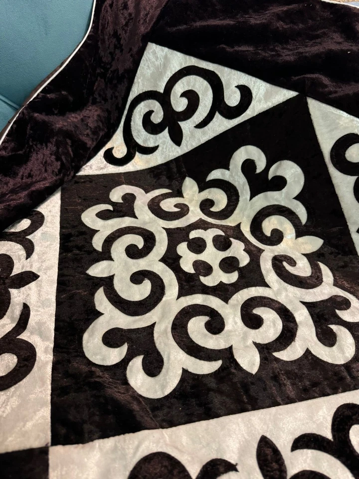 kazakh national kurak korpe - Image 3 of 4