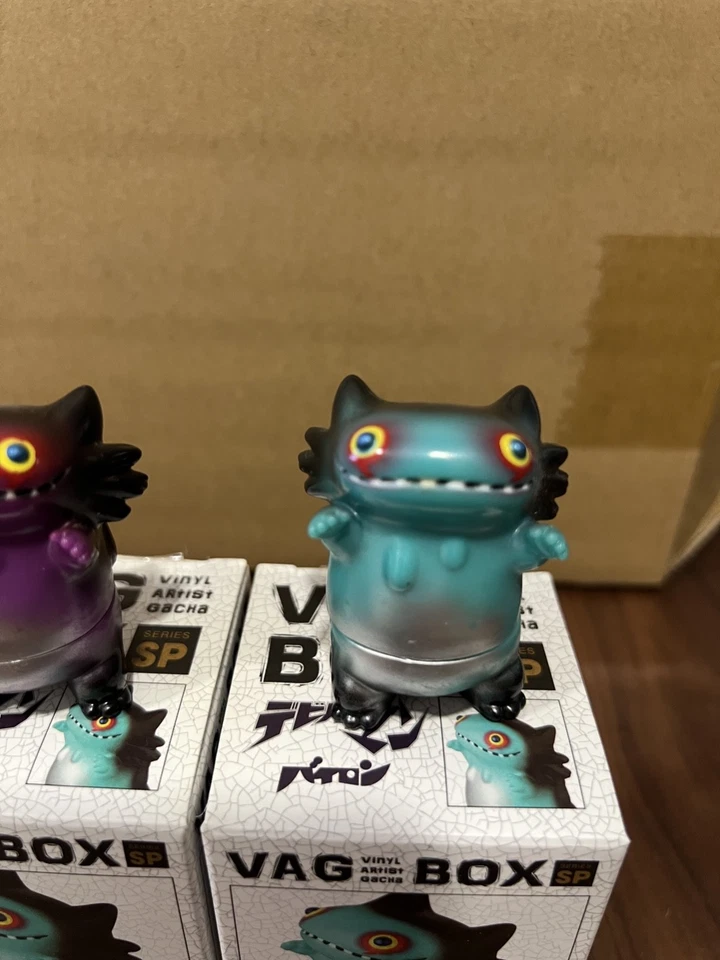 Medicom Vinyl Artist Gacha VAG Series SP Byron Devilman Set of 5 Shoko Nakazawa - Image 4 of 4