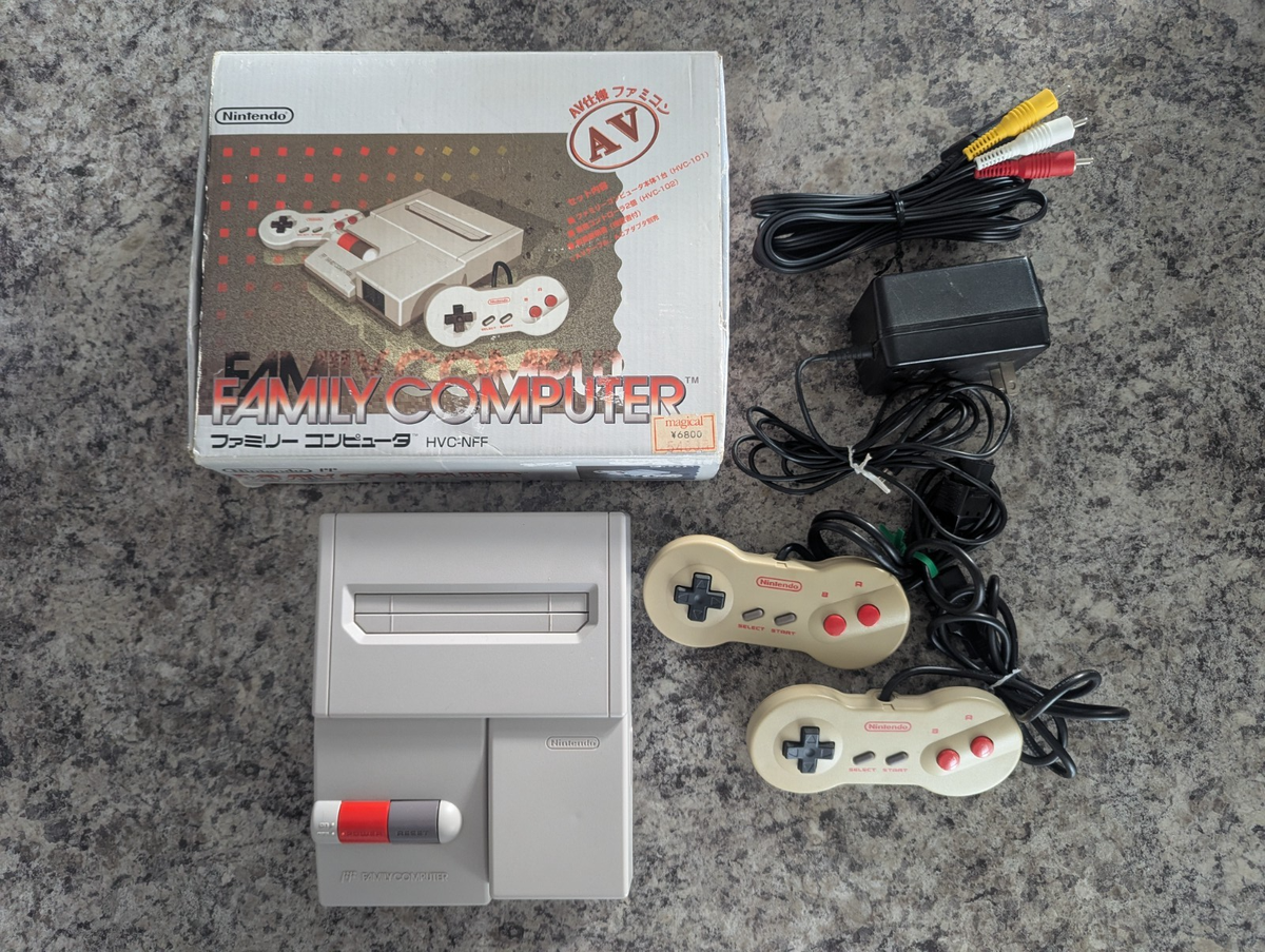 Nintendo AV Famicom Console (HVC-101) w/ Original Box NTSC-J US