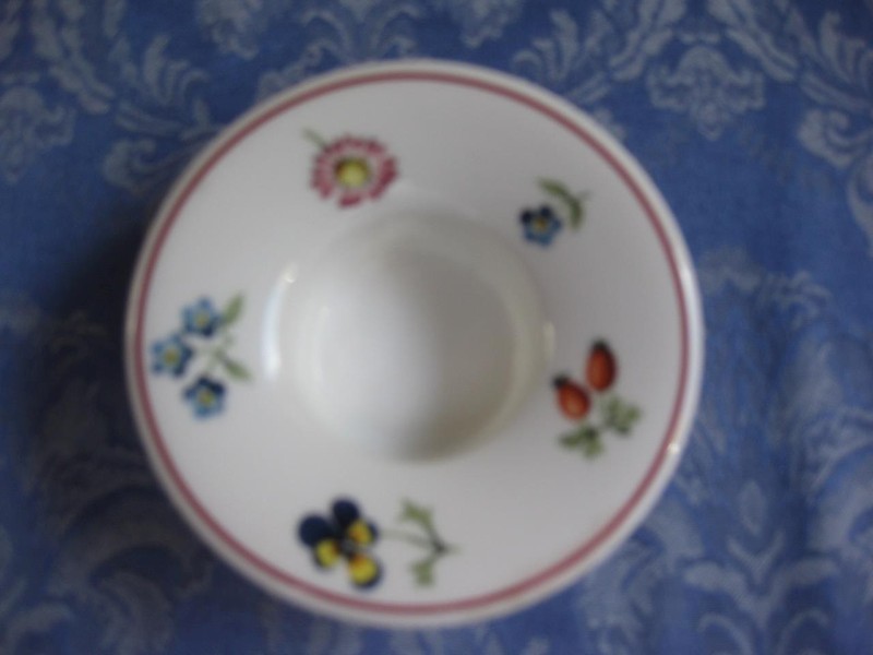 Villeroy & Boch Petite Fleur Tea Light Candle Holder