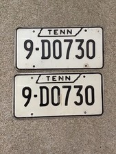 PAIR OF 1971 TENNESSEE LICENSE PLATES