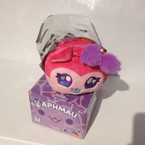 Peluche Misterioso APHMAU MeeMeows 6" CATERPILLAR Arco Iris Edición Limitada - Imagen 2 de 8