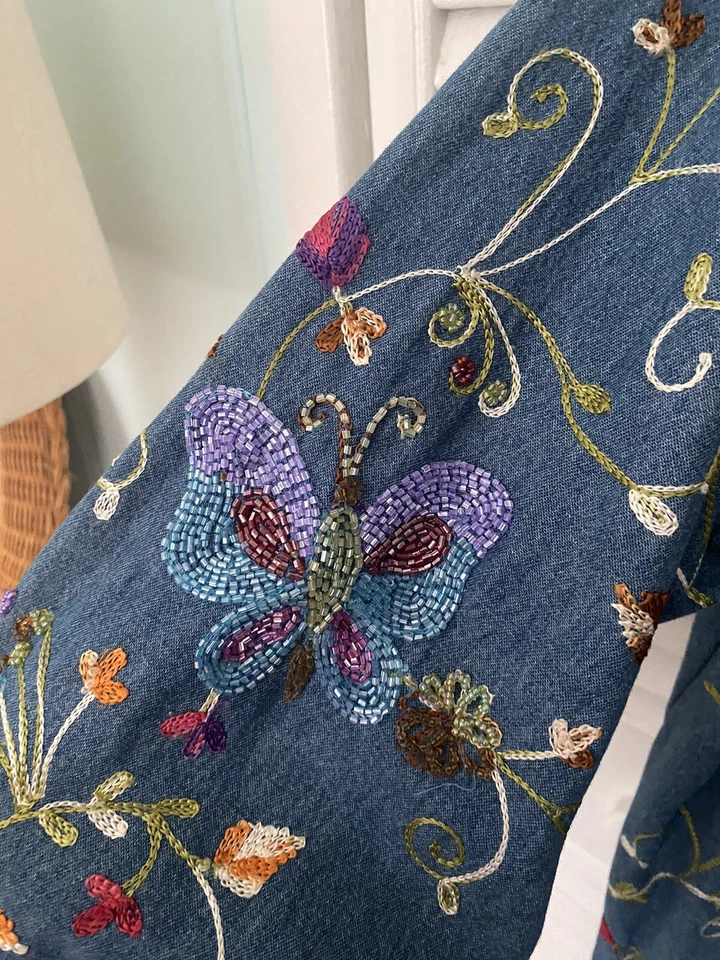 The Quacker Factory Women's Jacket Shirt Embroidered Denim Butterfly Blue Size L - Image 4 of 4