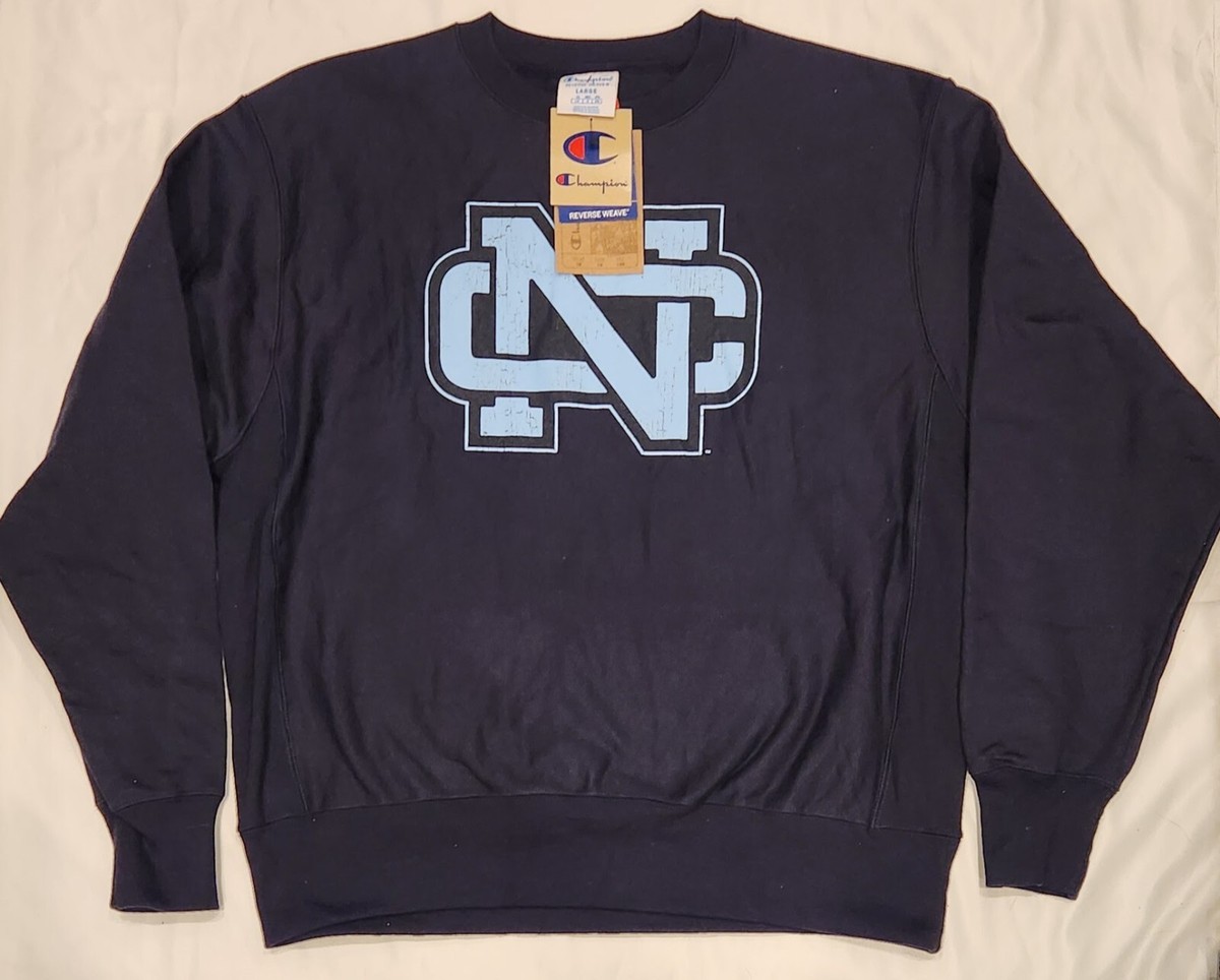 Champion North Carolina Tar Heels Reverse Weave Vault Logo 