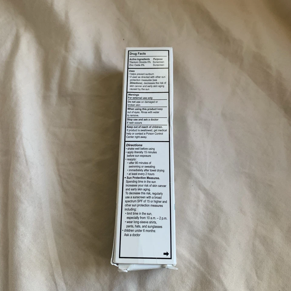 Protector solar físico Jan Marini FPS 45, medio a profundo, 2 fl oz, caducidad 6/26 Foto 3 de 4