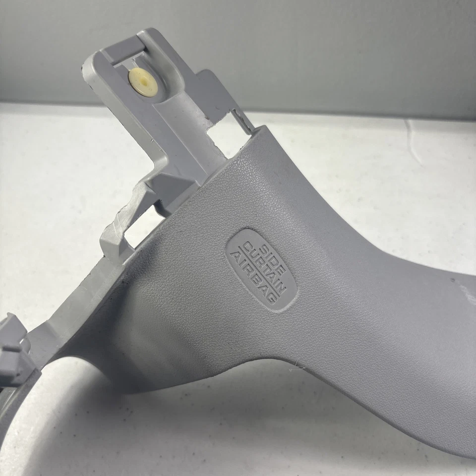 Honda CR-Z 2011-2016 panel pilar moldura parte 84181SZT Foto 2 de 4