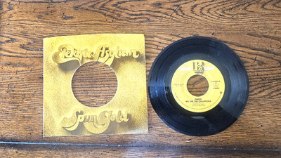 Rock 45 Queen - We Are The Champions / We Will Rock You On Spun Gold