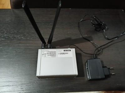 Advantech Conel LR77 v2 Libratum, Industrial Cellular Router, Dual SIM