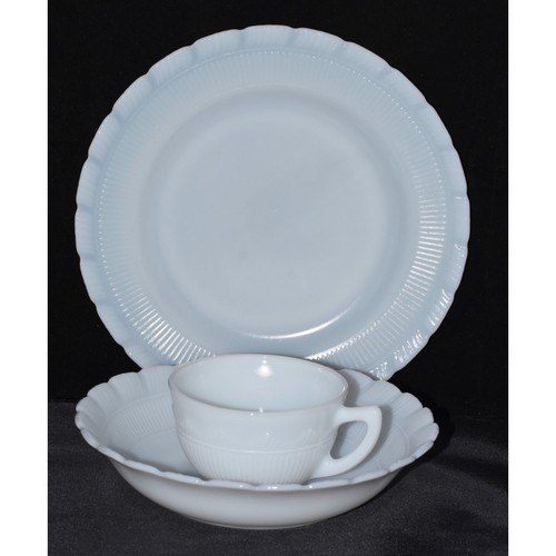 MACBETH EVANS CREMAX Depression Opalescent Glass OXFORD 3pc Set Bowl-Plate-Cup - Picture 6 of 10