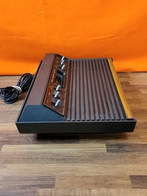 Atari 2600 Wong Hong Kong Light Sixer 6 Switch Console Only ~ Tested & Works