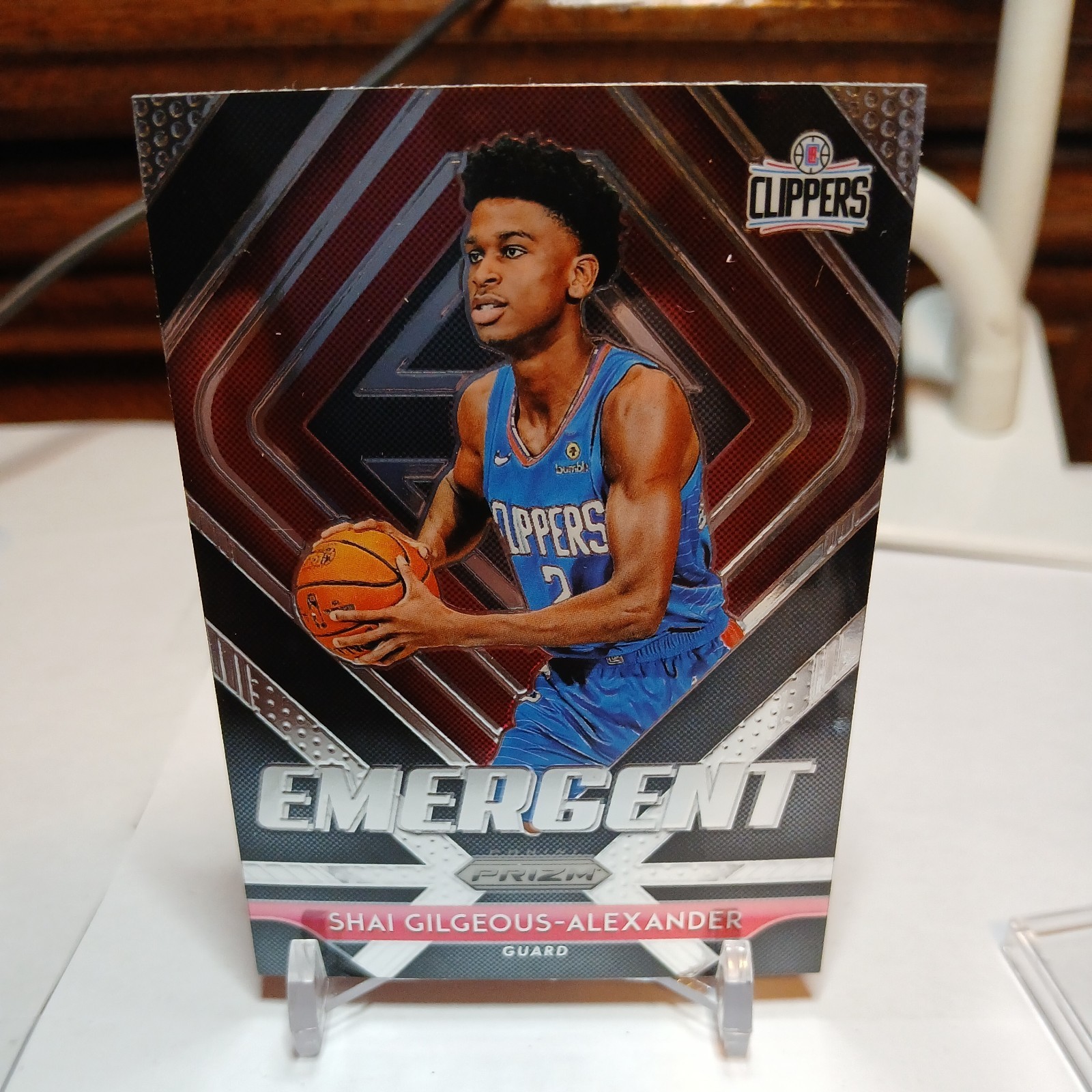 Shai Gilgeous Alexander 2018-19 Panini Prizm Emergent RC Card