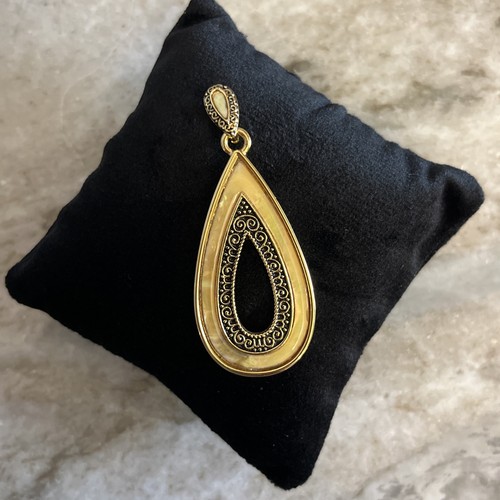 Lia Sophia "Luminous" Gold Tone w/Genuine Mother of Pearl Slide Pendant