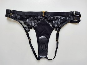 Bordelle Square Lace Open Back Brief Black size S NWOT