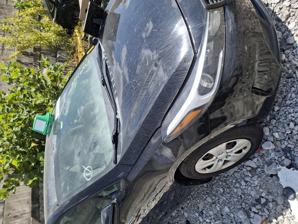 Cilindro maestro de freno usado se adapta a: Kia Forte 2017 grado A Foto 3 de 4