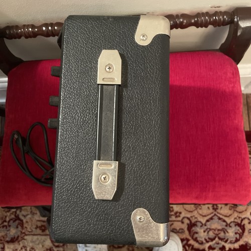 Fender Squier Sidekick 28W Electric Guitar Combo Amplifier Compact-Nice practice - Picture 5 of 6