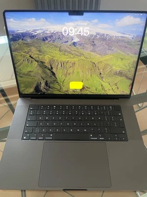 Apple MacBook Pro 16" M3 Max · 128GB · 2TB