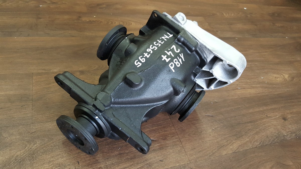 BMW E87 118d Hinterachsgetriebe Differential 2,47 TN. 7556795  