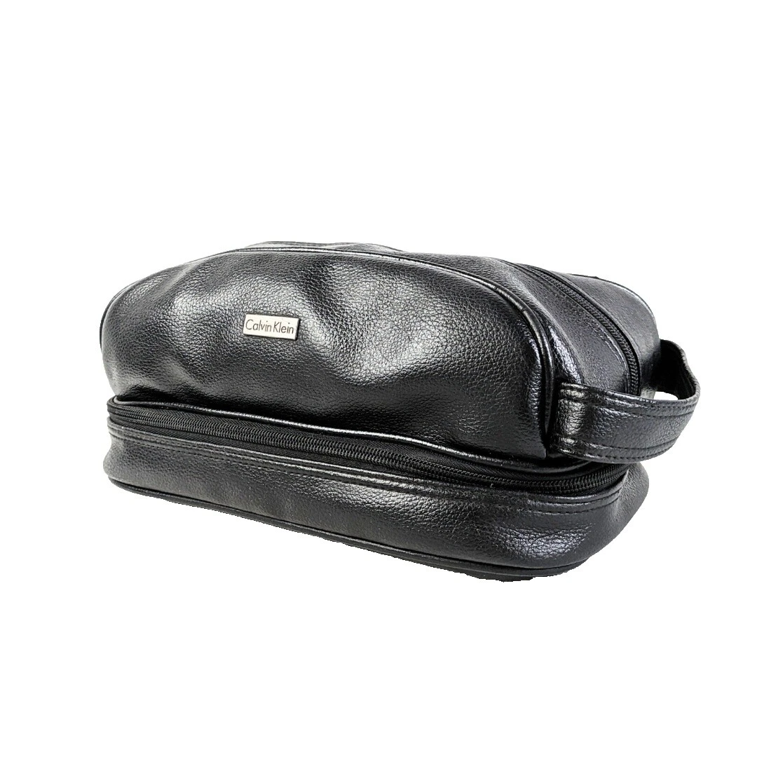 Maquillaje de cuero Calvin Klein Bolsos y estuches