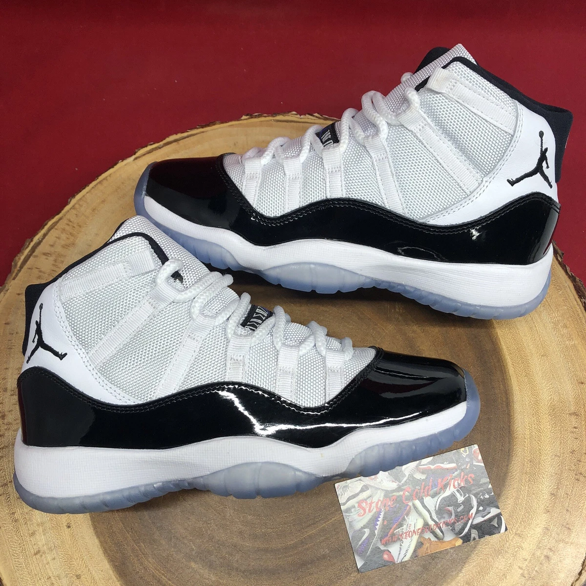Authentic jordan 11 deals concord for sale
