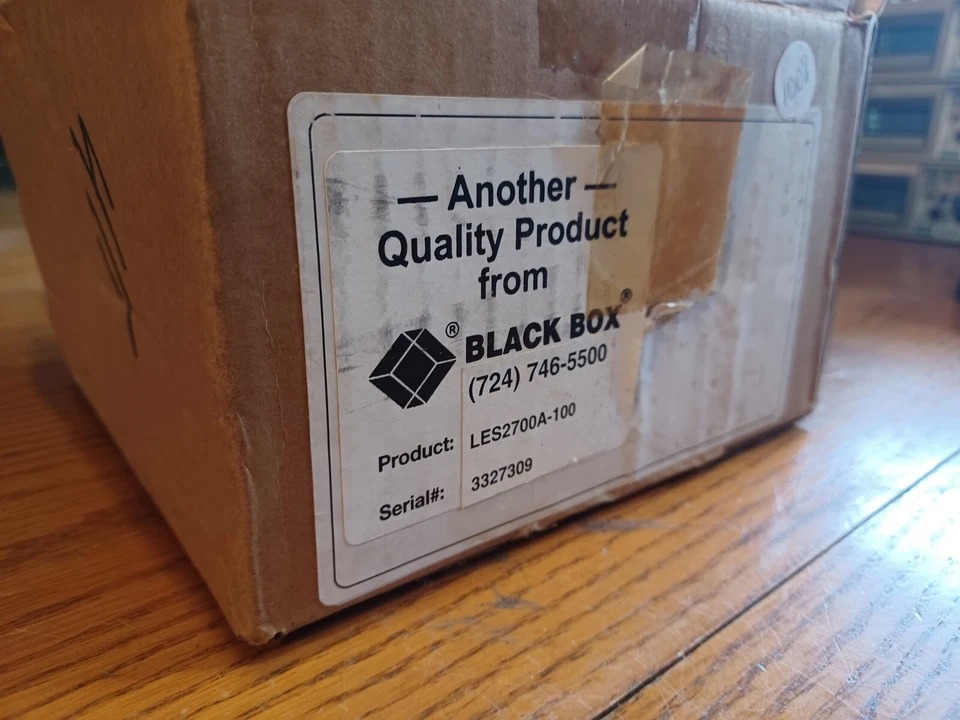 Black Box Ethernet Terminal Server -  1 Port Serial to Ethernet Connection.  NOS - Image 2 of 4