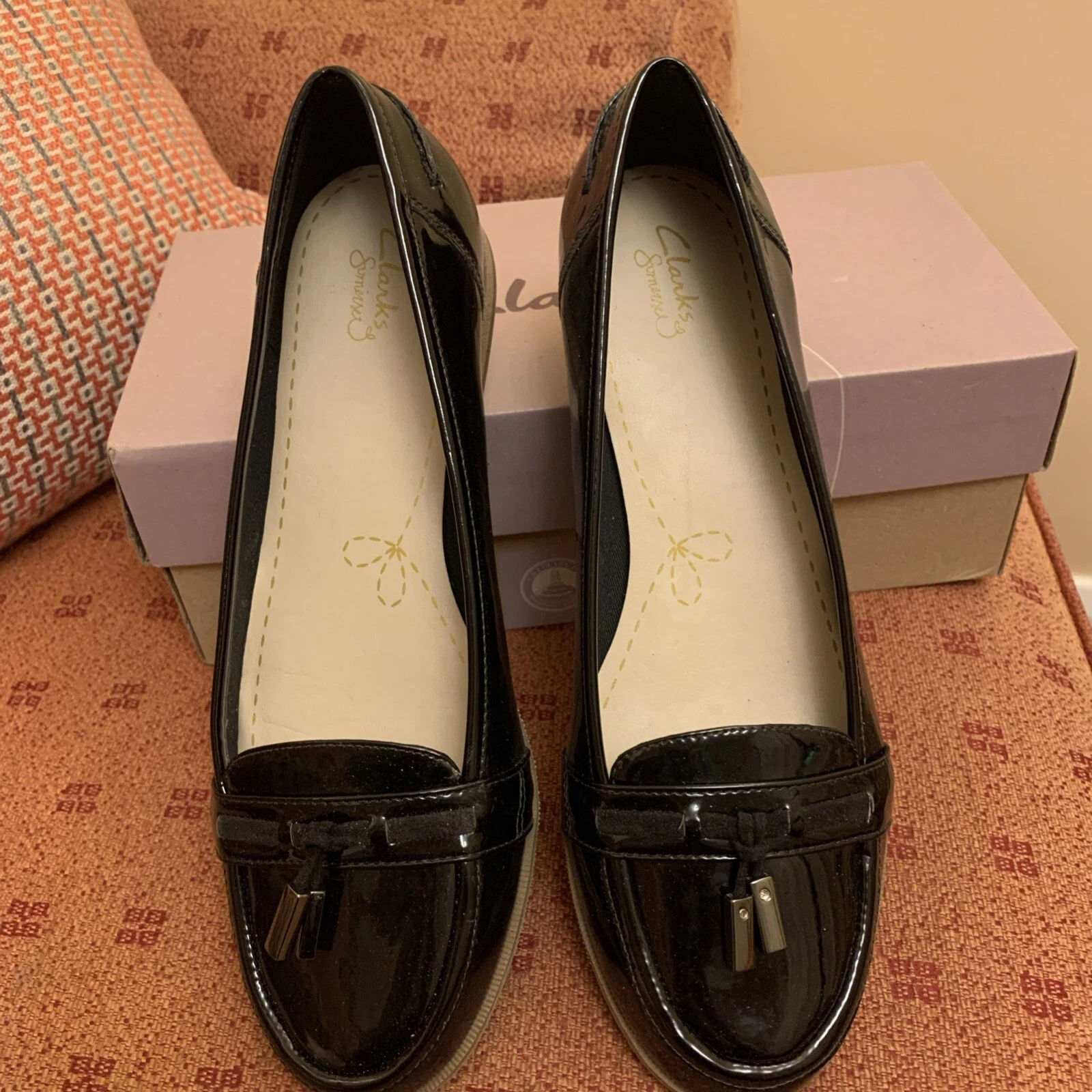 Mocassini Clarks taglia 7D (41) neri in vernice (Angelica Crush)