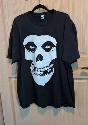 Playerytees 2X Crimson Ghost skull logo from the punk rock band Misfits. Nwot 