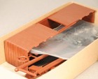 C&BT  AAR Undec. 40' 1944 Steel Boxcar HO kit - 12 panel w/6' doors 4/4 ends — photo 3