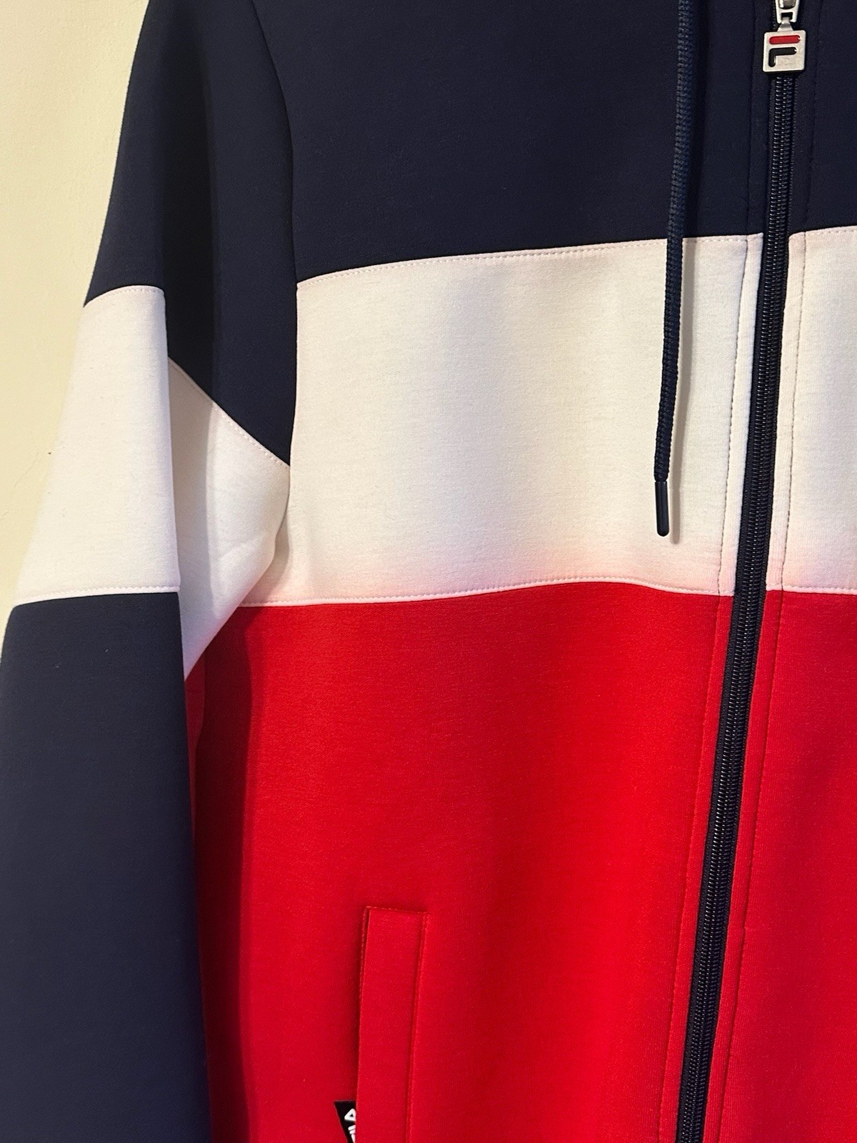 Felpa con cappuccio FILA uomo Hugo full zip pannello colorblock rosso bianco blu Lg