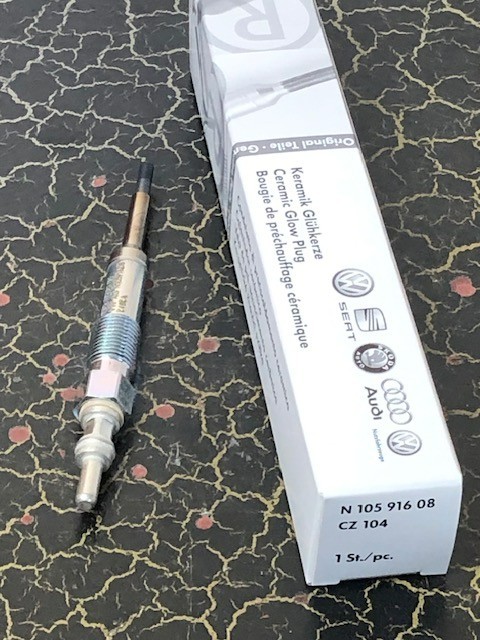4xGENUINE GLOW PLUGS N10591608 FOR AUDI SEAT SKODA VW 1.4/1.6/1.9/2.0/2.5D
