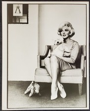 1961 Marilyn Monroe w Dog Maf Mafia Honey Frank Sinatra Gift 8x10 LFI Photograph