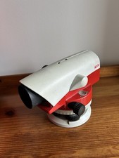 Niveau optique automatique Leica NA724 (59017)