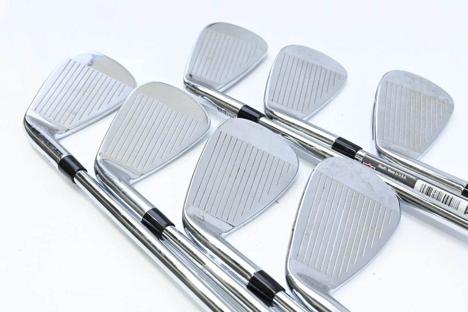 Wilson D9 Forged Irons / 4-PW / Stiff Flex Dynamic Gold 105 S300 Shafts - Image 3 of 4