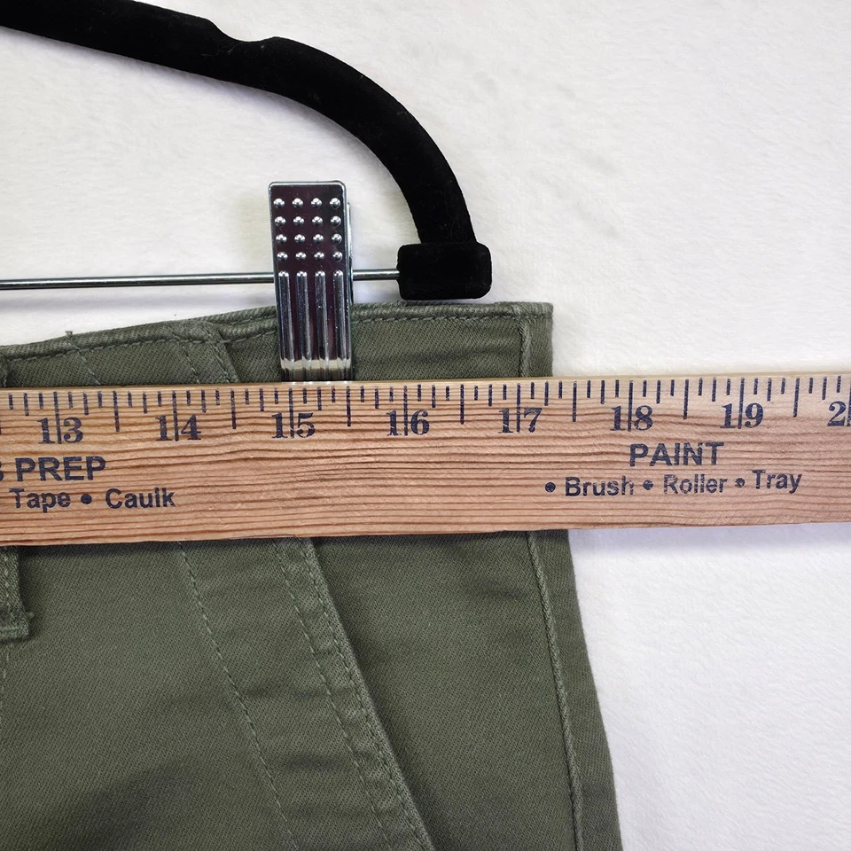 Cabi Compass Pants Womens 8 Green Tapered Stretch Utility Cropped Ankle Jogger - Image 4 of 4